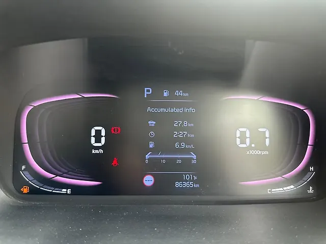 Used Kia Carens [2022-2023] Luxury Plus 1.5 Diesel AT 7 STR in Delhi