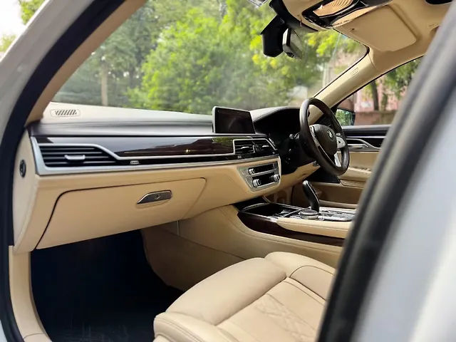 Used BMW 7 Series [Import Pre-2007] 730d Sedan in Delhi