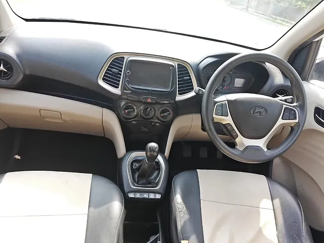 Used Hyundai Santro Sportz in Noida