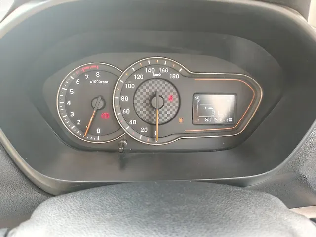 Used Hyundai Santro Sportz in Noida