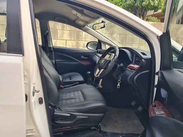 Used Toyota Innova Crysta [2020-2023] GX 2.4 7 STR in Jalandhar