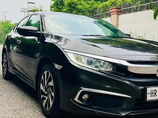 Used 2019 Honda Civic in Delhi