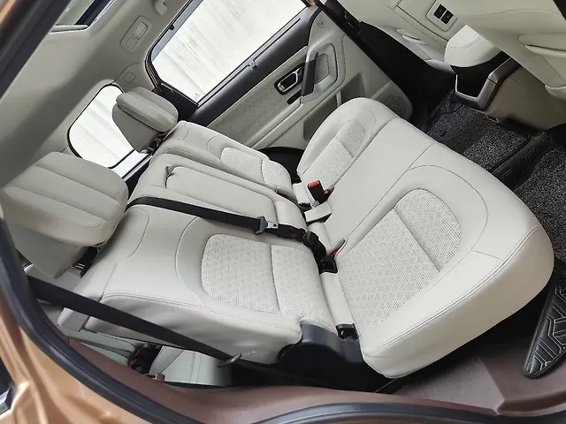 Used Tata Safari Accomplished Plus Dual Tone AT 7 STR in Hyderabad