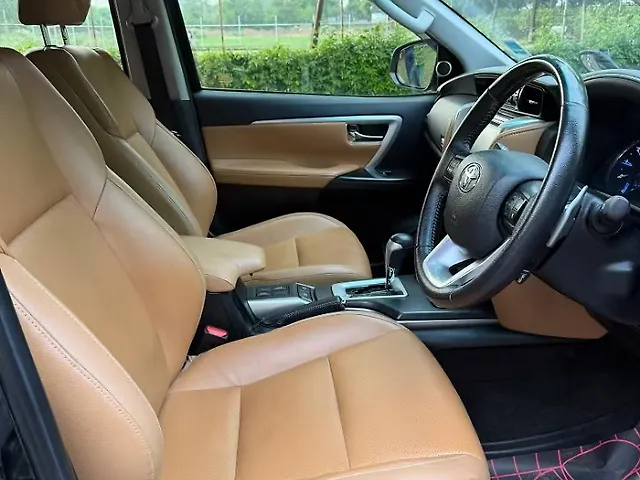 Used Toyota Fortuner [2016-2021] 2.8 4x4 AT in Chandigarh