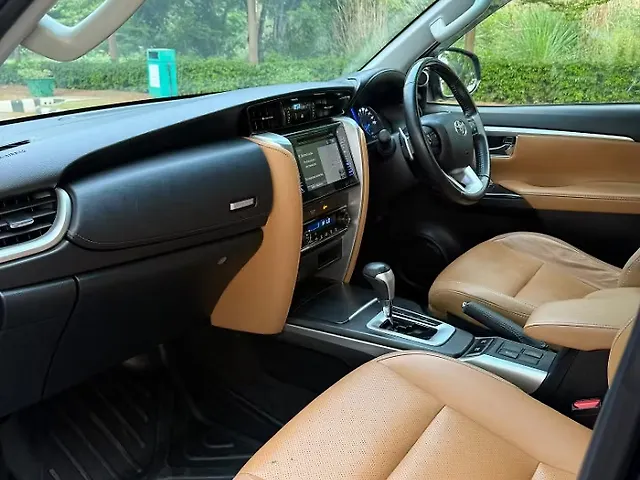 Used Toyota Fortuner [2016-2021] 2.8 4x4 AT in Chandigarh