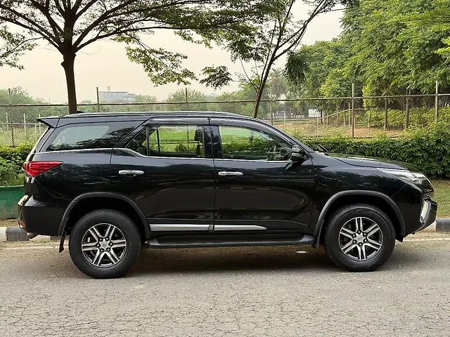 Used Toyota Fortuner [2016-2021] 2.8 4x4 AT in Chandigarh