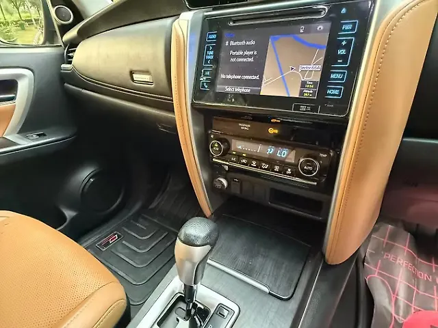 Used Toyota Fortuner [2016-2021] 2.8 4x2 AT [2016-2020] in Chandigarh