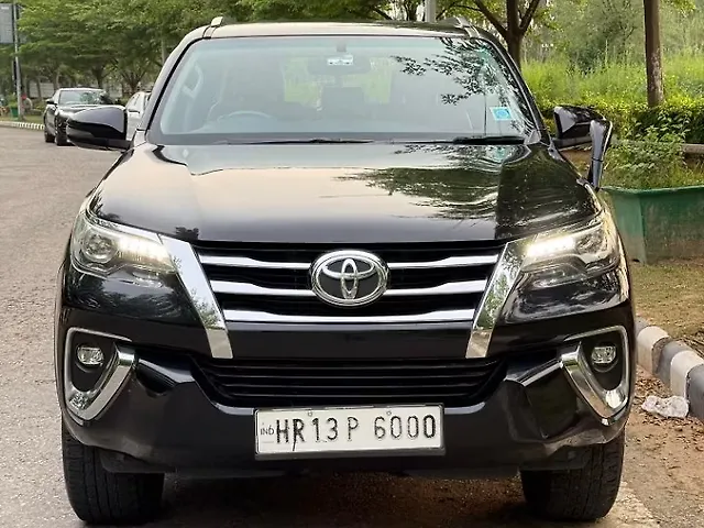 Used Toyota Fortuner [2016-2021] 2.8 4x2 AT [2016-2020] in Chandigarh