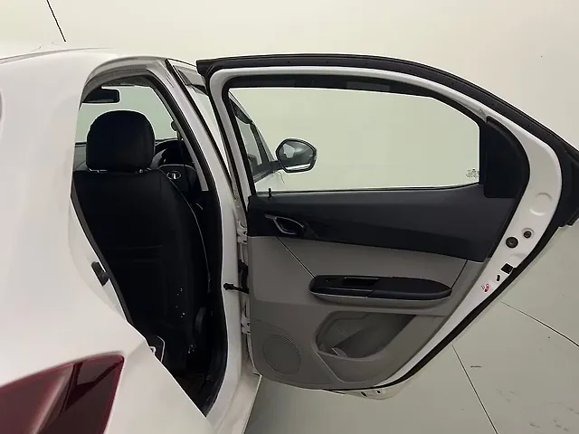 Used Tata Tiago [2016-2020] Revotron XZ w/o Alloy [2018-2019] in Delhi