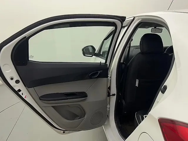 Used Tata Tiago [2016-2020] Revotron XZ w/o Alloy [2018-2019] in Delhi