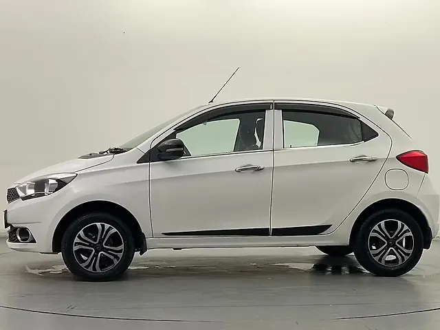 Used Tata Tiago [2016-2020] Revotron XZ w/o Alloy [2018-2019] in Delhi