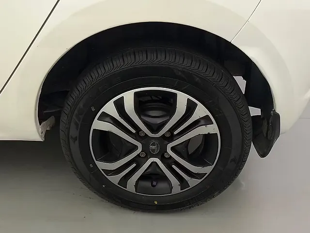 Used Tata Tiago [2016-2020] Revotron XZ w/o Alloy [2018-2019] in Delhi