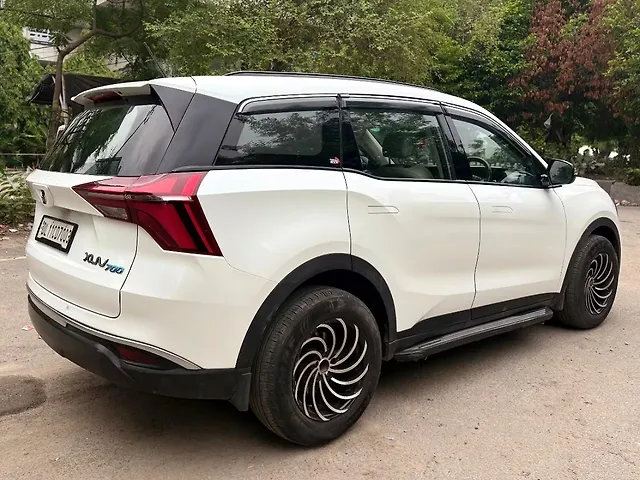 Used Mahindra XUV700 MX Diesel MT 5 STR [2021] in Delhi