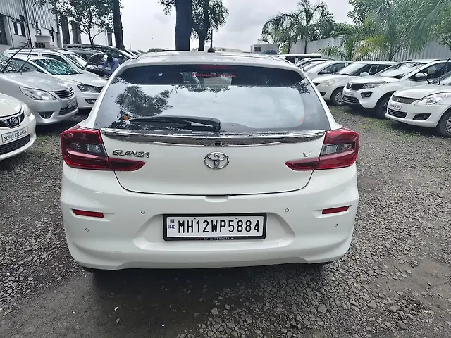 Used Toyota Glanza V AMT in Pune