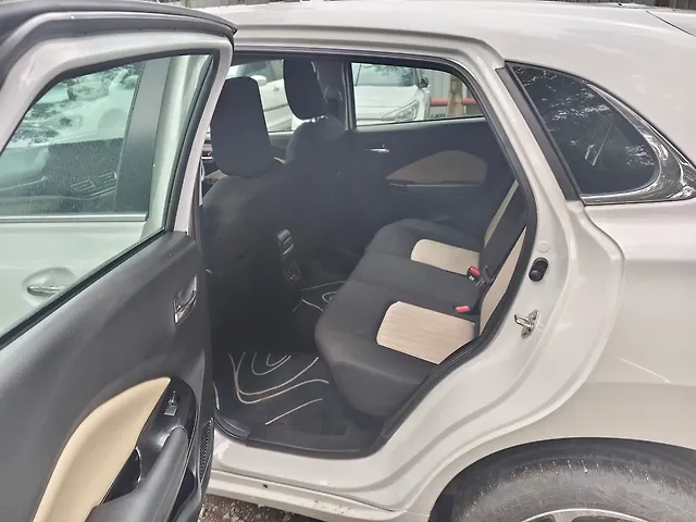 Used Toyota Glanza V AMT in Pune