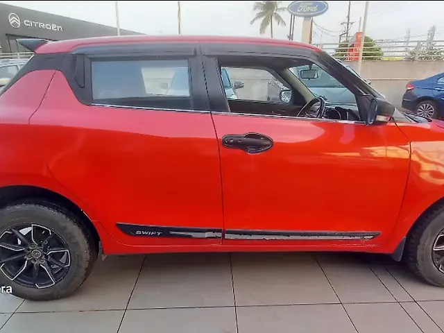 Used 2022 Maruti Suzuki Swift in Raipur