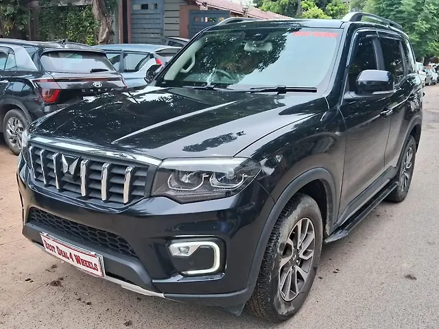 Used Mahindra Scorpio N Z8 L Diesel MT 2WD 7 STR [2024-2025] in Lucknow