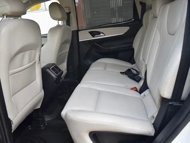 Used Mahindra XUV700 AX 7 Diesel AT 7 STR [2021] in Gurgaon