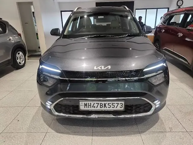 Used 2023 Kia Carens in Mumbai