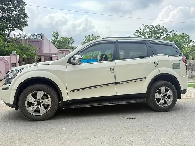 Used Mahindra XUV500 [2015-2018] W8 [2015-2017] in Agra
