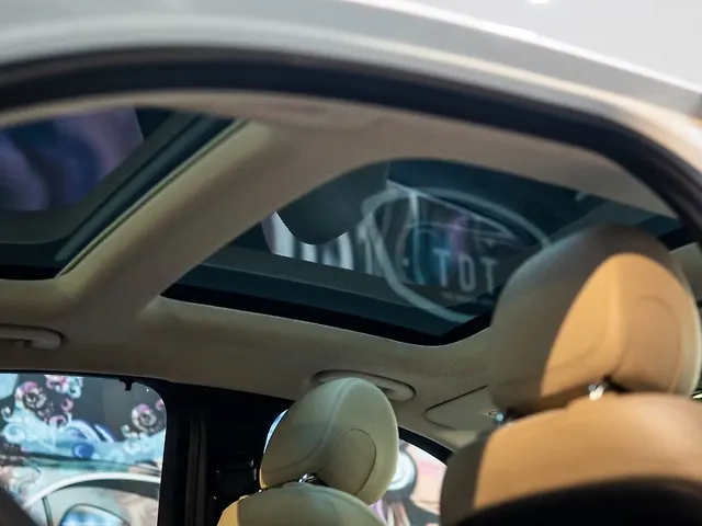 Used Mercedes-Benz C-Class [2014-2018] C 200 Avantgarde in Delhi