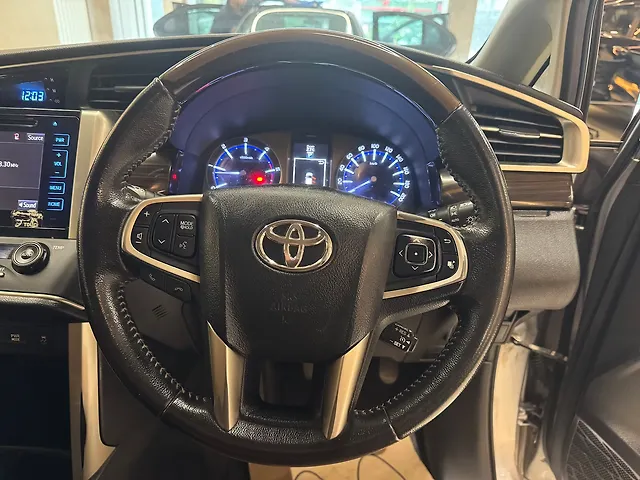 Used Toyota Innova Crysta [2016-2020] 2.4 ZX AT 7 STR in Mumbai