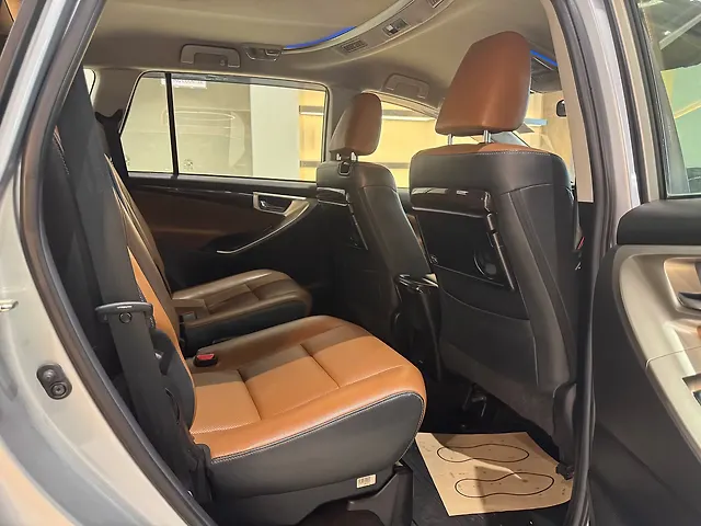 Used Toyota Innova Crysta [2016-2020] 2.4 ZX AT 7 STR in Mumbai