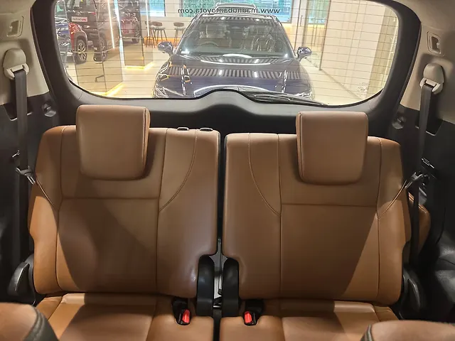Used Toyota Innova Crysta [2016-2020] 2.4 ZX AT 7 STR in Mumbai