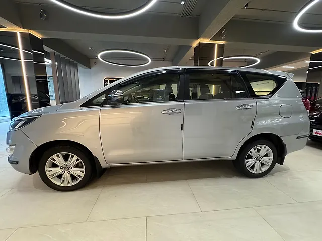 Used Toyota Innova Crysta [2016-2020] 2.4 ZX AT 7 STR in Mumbai