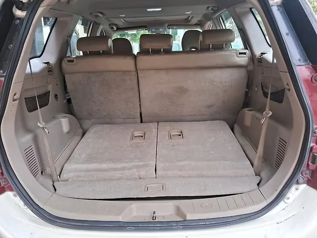 Used Mahindra XUV500 [2015-2018] W10 AWD in Lucknow