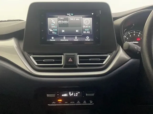 Used Maruti Suzuki Baleno Zeta MT [2022-2023] in Ahmedabad