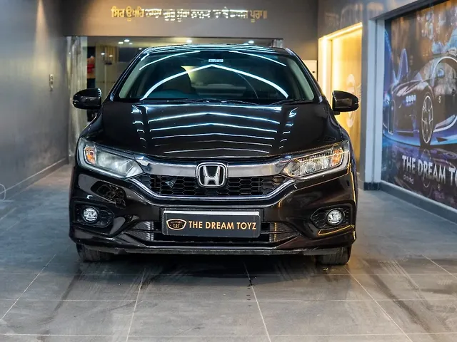 Used 2018 Honda City in Delhi