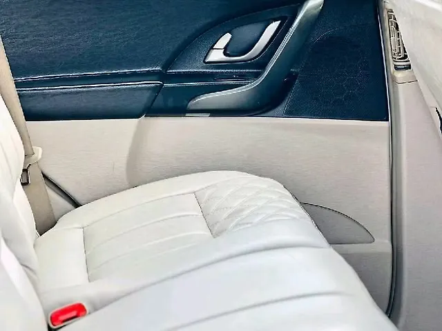 Used Mahindra XUV500 [2015-2018] W10 AT 1.99 in Surat