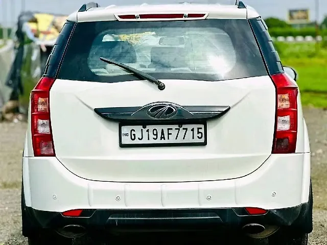 Used Mahindra XUV500 [2015-2018] W10 AT 1.99 in Surat