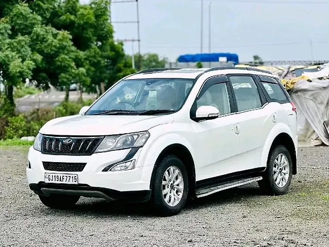 Used Mahindra XUV500 [2015-2018] W10 AT 1.99 in Surat