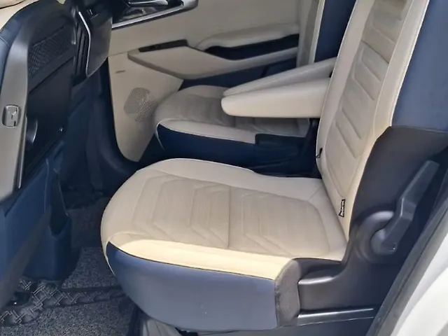 Used Kia Carens [2022-2023] Luxury Plus 1.5 Diesel AT 6 STR in Coimbatore