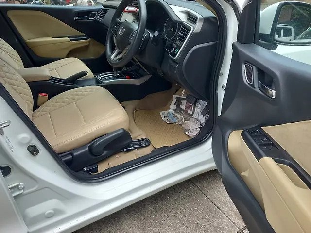 Used Honda City 4th Generation V CVT Petrol [2017-2019] in Thane