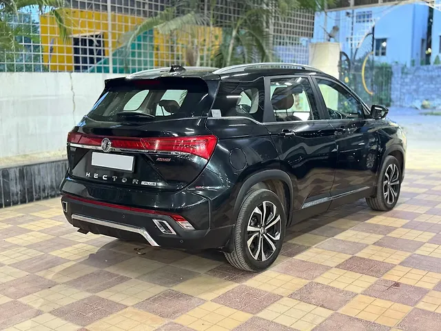 Used MG Hector Plus Savvy Pro 1.5 Turbo Petrol CVT 7 STR in Hyderabad