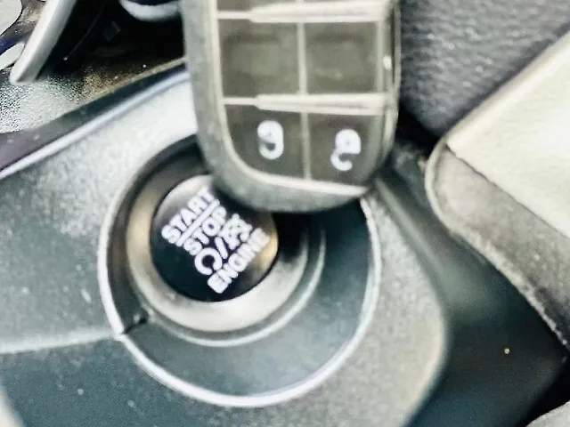 Used Jeep Compass [2017-2021] Limited (O) 1.4 Petrol AT [2017-2020] in Surat