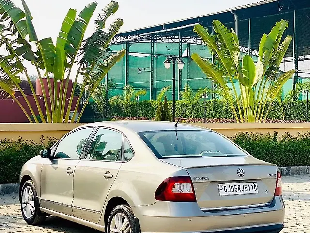 Used Skoda Rapid Style 1.6 MPI AT in Surat