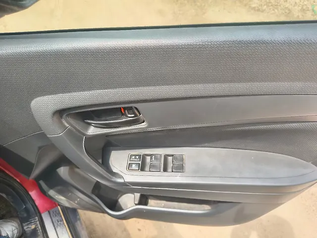 Used Maruti Suzuki Vitara Brezza [2016-2020] VDi in Ahmedabad
