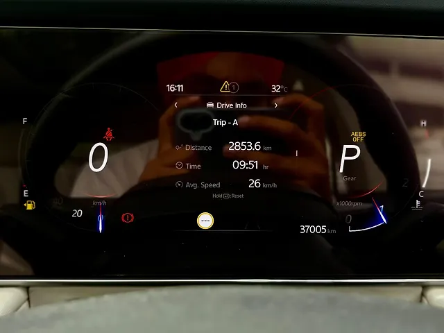 Used Mahindra XUV700 AX 7 Petrol AT Luxury Pack 7 STR [2021] in Delhi