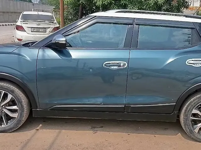 Used Mahindra XUV300 [2019-2024] W8 (O) 1.2 Petrol in Lucknow