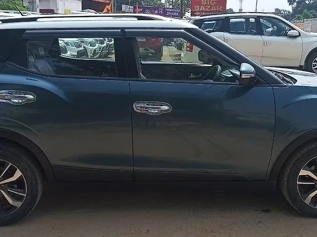 Used Mahindra XUV300 [2019-2024] W8 (O) 1.2 Petrol in Lucknow
