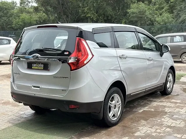 Used Mahindra Marazzo [2018-2020] M6 7 STR in Gurgaon