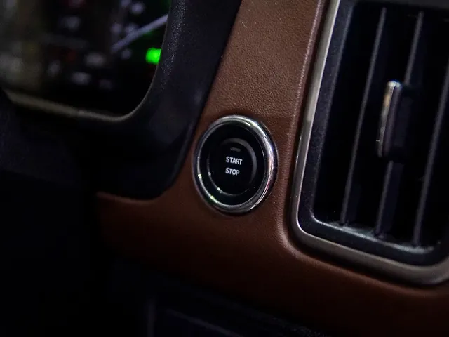 Used Mahindra Scorpio N Z8 Diesel AT 2WD 7 STR in Delhi