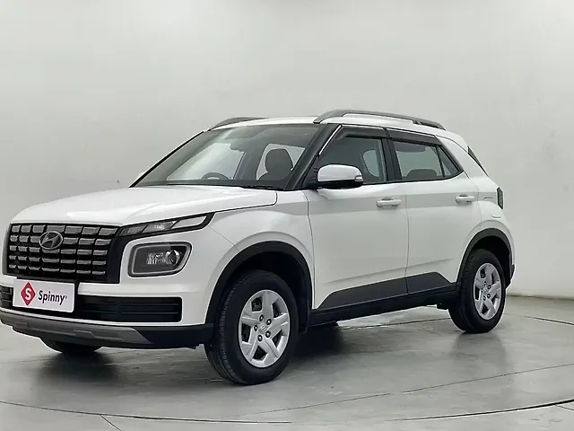 Used 2022 Hyundai Venue in Chennai