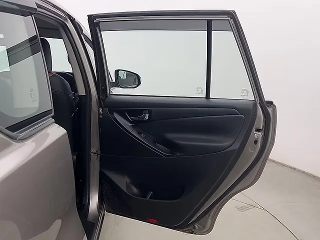 Used Toyota Innova Crysta [2016-2020] 2.8 GX AT 7 STR [2016-2020] in Chennai