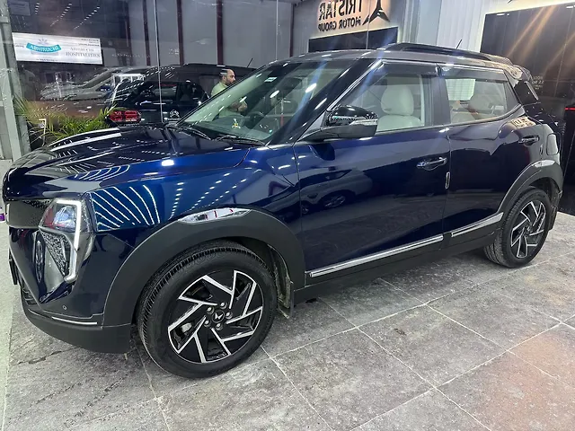 Used Mahindra XUV 3XO AX7 1.5 Diesel in Hyderabad