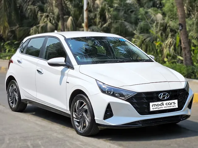 Used Hyundai i20 [2020-2023] Asta 1.2 IVT in Mumbai